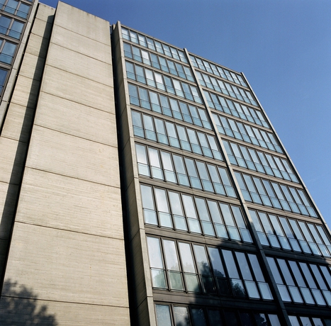 Imagen general del Hotel Duparc Contemporary Suites. Foto 4