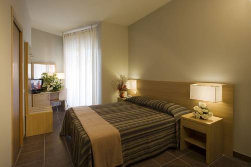 Imagen de la habitación del Hotel Duparc. Foto 11