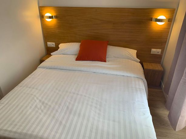 Imagen de la habitación del Hotel Dupleix. Foto 4