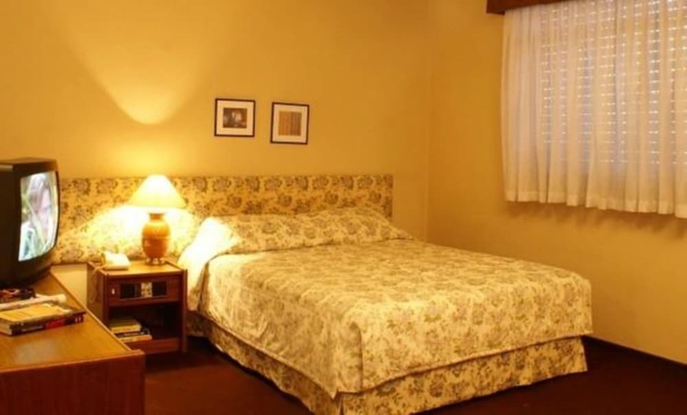 Imagen de la habitación del Hotel Duque Center. Foto 9