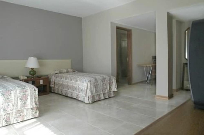 Imagen de la habitación del Hotel Duque Center. Foto 11