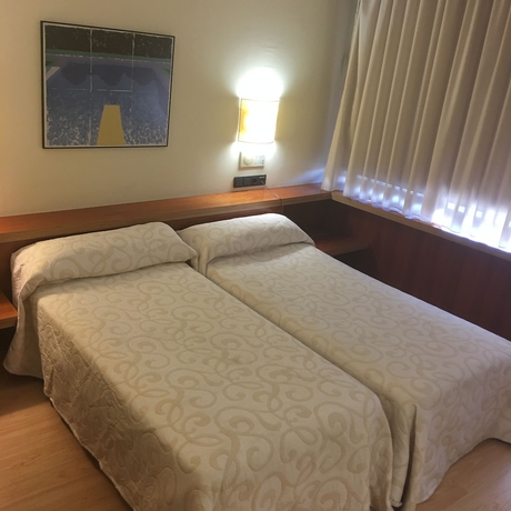 Imagen de la habitación del Hotel Duque De Wellington, Vitoria. Foto 10