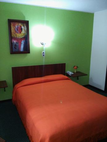 Imagen de los interiores del Hotel Duque. Foto 18