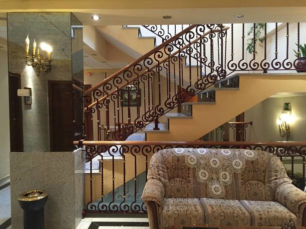 Imagen de los interiores del Hotel Duque. Foto 19