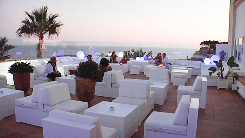 Imagen de los interiores del Hotel Duque de Najera. Foto 12