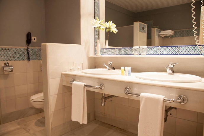 Imagen de la habitación del Hotel Duque de Najera. Foto 3