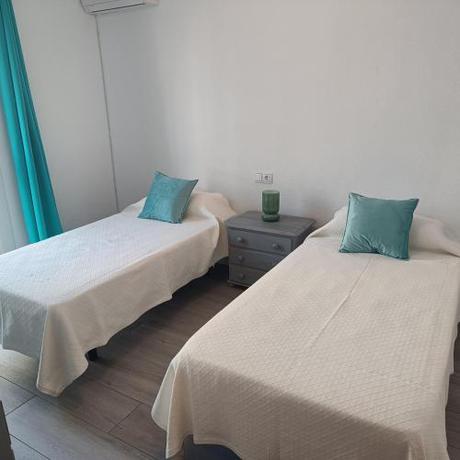 Imagen general del Hotel Duquesa Harbour Club Aparthotel. Foto 2