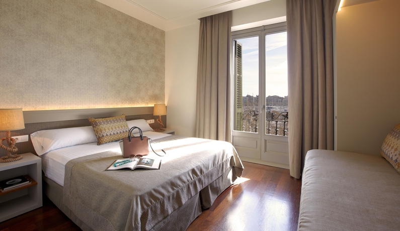 Imagen de la habitación del Hotel Duquesa Suites Barcelona. Foto 10