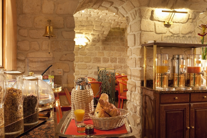 Imagen del bar/restaurante del Hotel Duquesne Eiffel. Foto 4