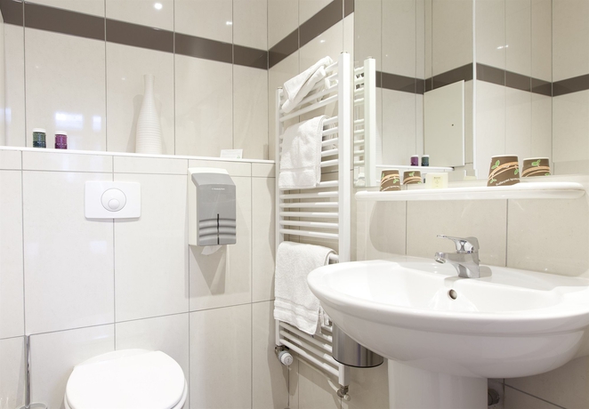 Imagen de la habitación del Hotel Duquesne. Foto 2