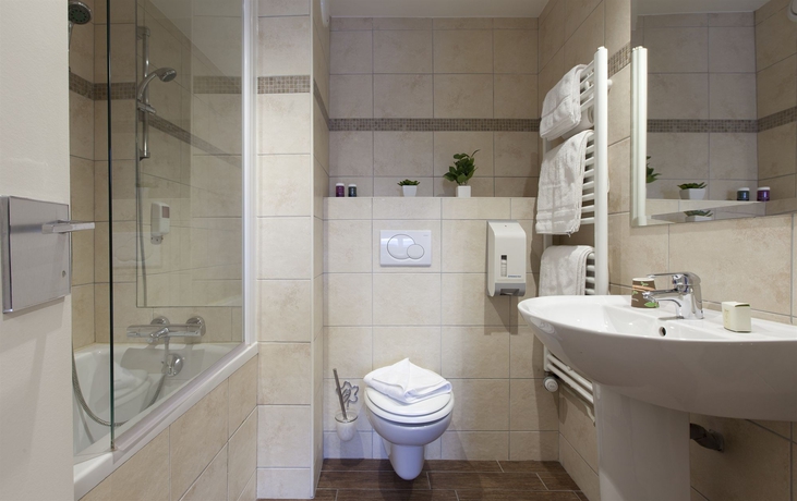 Imagen de la habitación del Hotel Duquesne. Foto 10