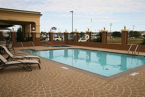 Imagen general del Hotel Durant Inn and Suites. Foto 7