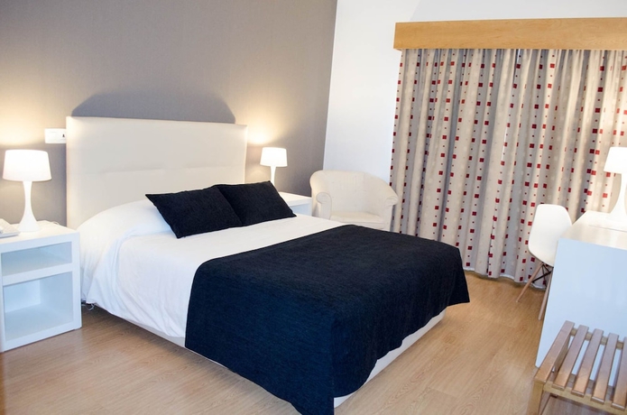 Imagen de la habitación del Hotel Durão. Foto 10