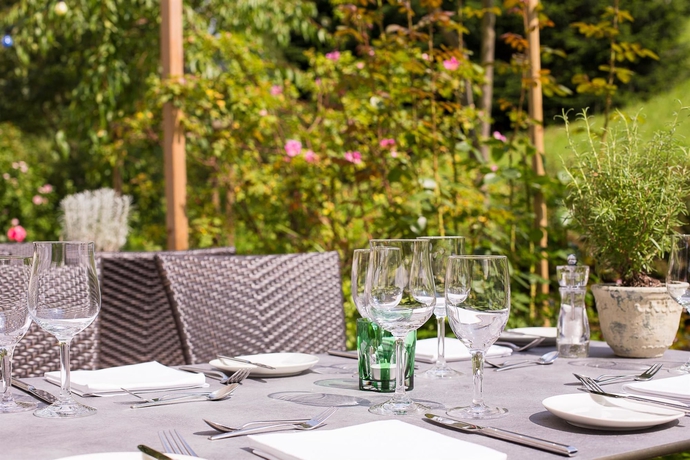 Imagen del bar/restaurante del Hotel Durbach Schwarzwald. Foto 4