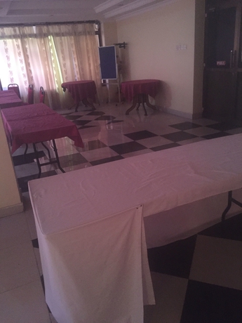 Imagen de los interiores del Hotel Durban, DAR ES SALAAM. Foto 17