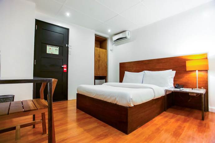 Imagen de la habitación del Hotel Durban, Makati. Foto 16