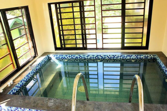 Imagen de la piscina del Hotel Dureme Mansion Hotel and Resort. Foto 20
