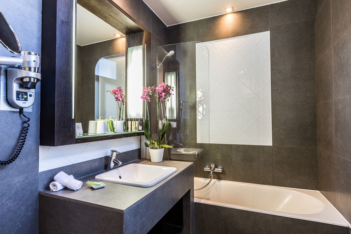 Imagen de la habitación del Hotel Duret Paris. Foto 7