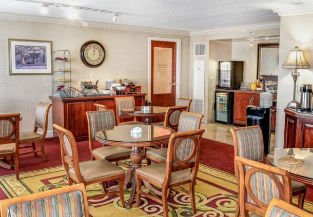 Imagen del bar/restaurante del Hotel Durham Marriott City Center. Foto 5