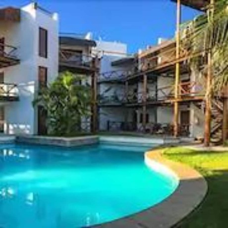 Imagen de la piscina del Hotel Duro Beach. Foto 20