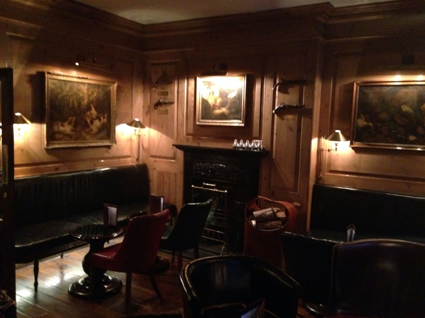 Imagen de los interiores del Hotel Durrants. Foto 9