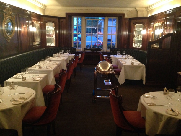 Imagen del bar/restaurante del Hotel Durrants. Foto 6