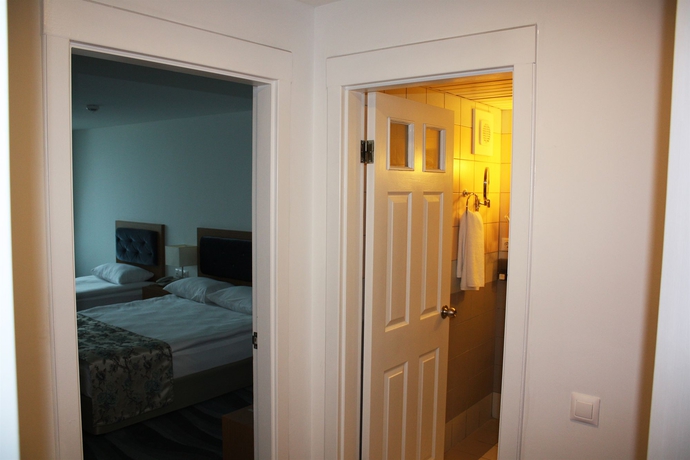 Imagen de la habitación del Hotel Duru Suites. Foto 6