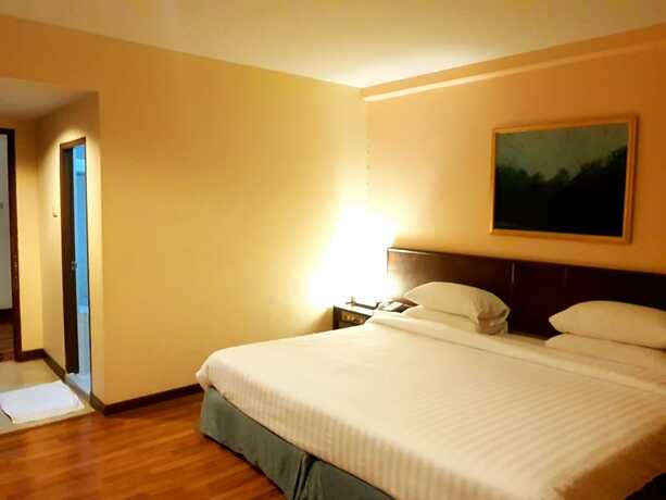 Imagen de la habitación del Hotel Dusit At Sakon Nakhon. Foto 17