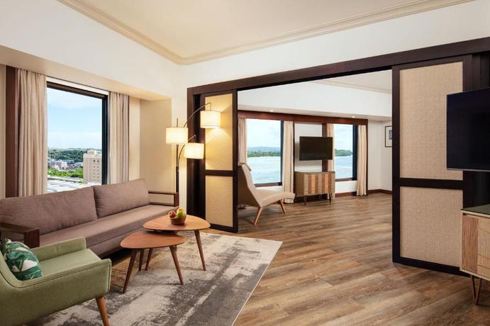 Imagen general del Hotel Dusit Beach Resort Guam. Foto 7