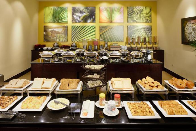 Imagen general del Hotel Dusit Beach Resort Guam. Foto 15