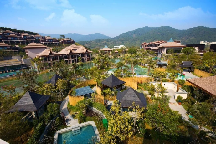 Imagen de los exteriores del Hotel Dusit Devarana Hot Springs And Spa Conghua. Foto 16