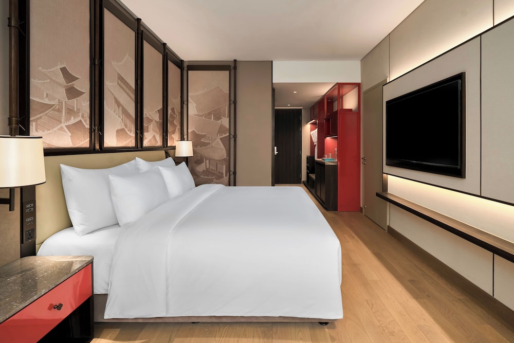 Imagen de la habitación del Hotel Dusit Le Palais Tu Hoa Hanoi. Foto 2