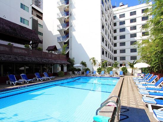 Imagen de la piscina del Hotel Dusit Princess Chiang Mai. Foto 16