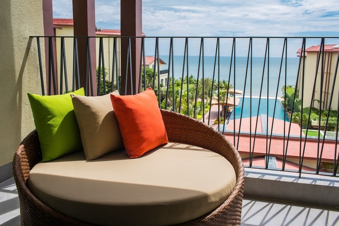 Imagen de la habitación del Hotel Dusit Princess Moonrise Beach Resort. Foto 9