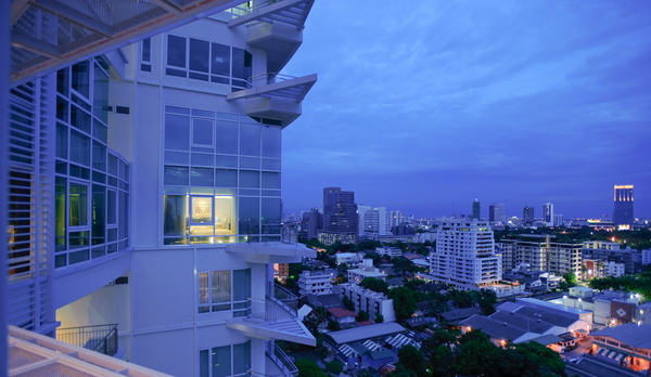 Imagen general del Hotel Dusit Suites Ratchadamri, Bangkok. Foto 4