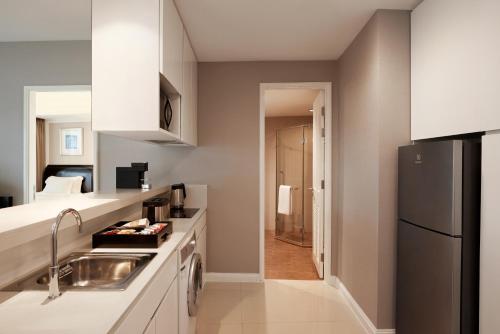 Imagen de la habitación del Hotel Dusit Suites Ratchadamri, Bangkok. Foto 13