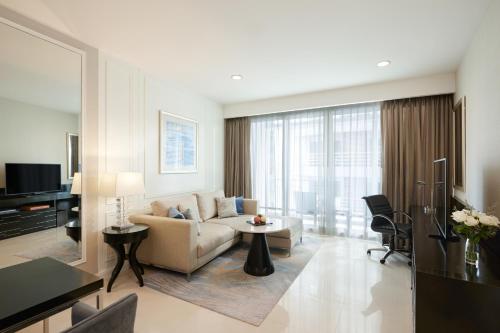 Imagen de la habitación del Hotel Dusit Suites Ratchadamri, Bangkok. Foto 19