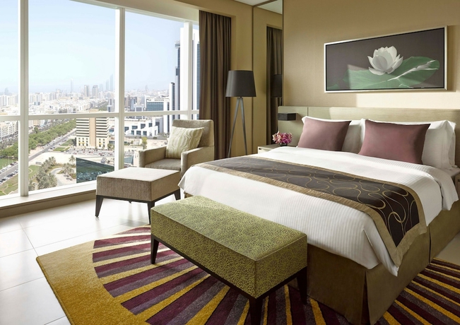 Imagen de la habitación del Hotel Dusit Thani Abu Dhabi. Foto 6