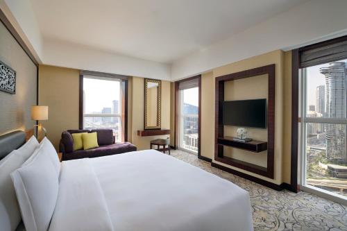 Imagen de la habitación del Hotel Dusit Thani Dubai. Foto 15