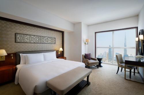Imagen de la habitación del Hotel Dusit Thani Dubai. Foto 16