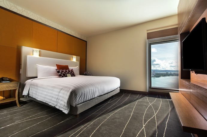 Imagen de la habitación del Hotel Dusit Thani Guam Resort. Foto 17