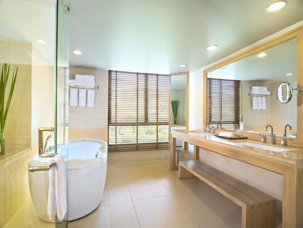 Imagen de la habitación del Hotel Dusit Thani Krabi Beach Resort. Foto 10