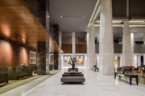 Imagen de los interiores del Hotel Dusit Thani Lakeview Cairo. Foto 18