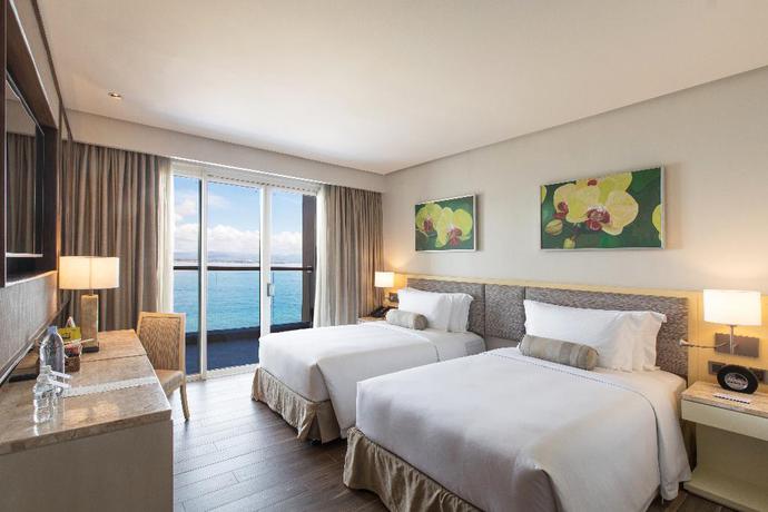 Imagen de la habitación del Hotel Dusit Thani Mactan Cebu Resort. Foto 13