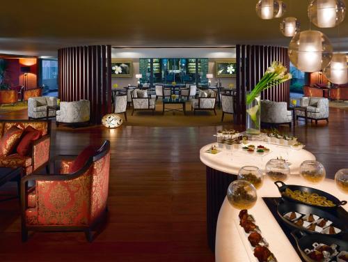 Imagen general del Hotel Dusit Thani Manila. Foto 9