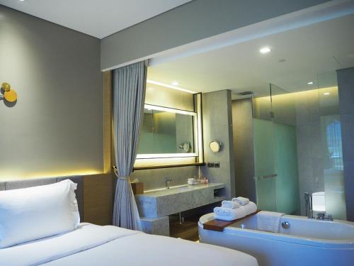 Imagen de la habitación del Hotel Dusitd2 Khao Yai. Foto 9