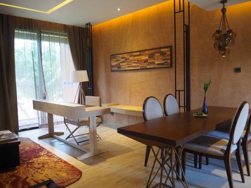 Imagen de la habitación del Hotel Dusitd2 Khao Yai. Foto 11