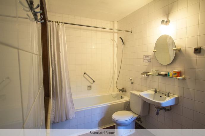 Imagen de la habitación del Hotel Duta Garden Hotel. Foto 4