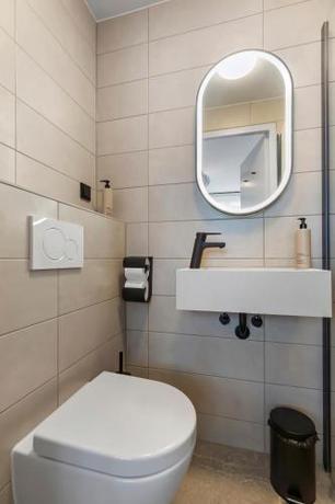 Imagen de la habitación del Hotel Dutch Design Vondelpark. Foto 8