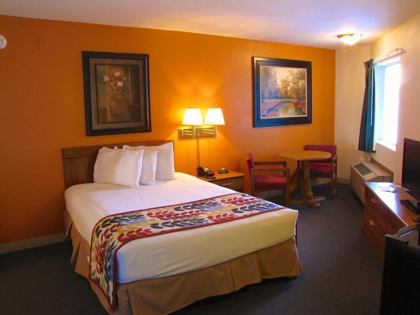 Imagen de la habitación del Hotel Dutton Inn. Foto 7